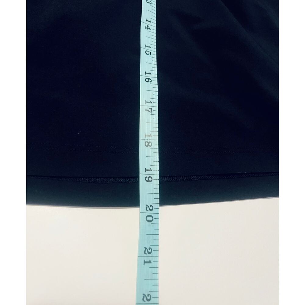 Fabletics shorts - Picture 7 of 7